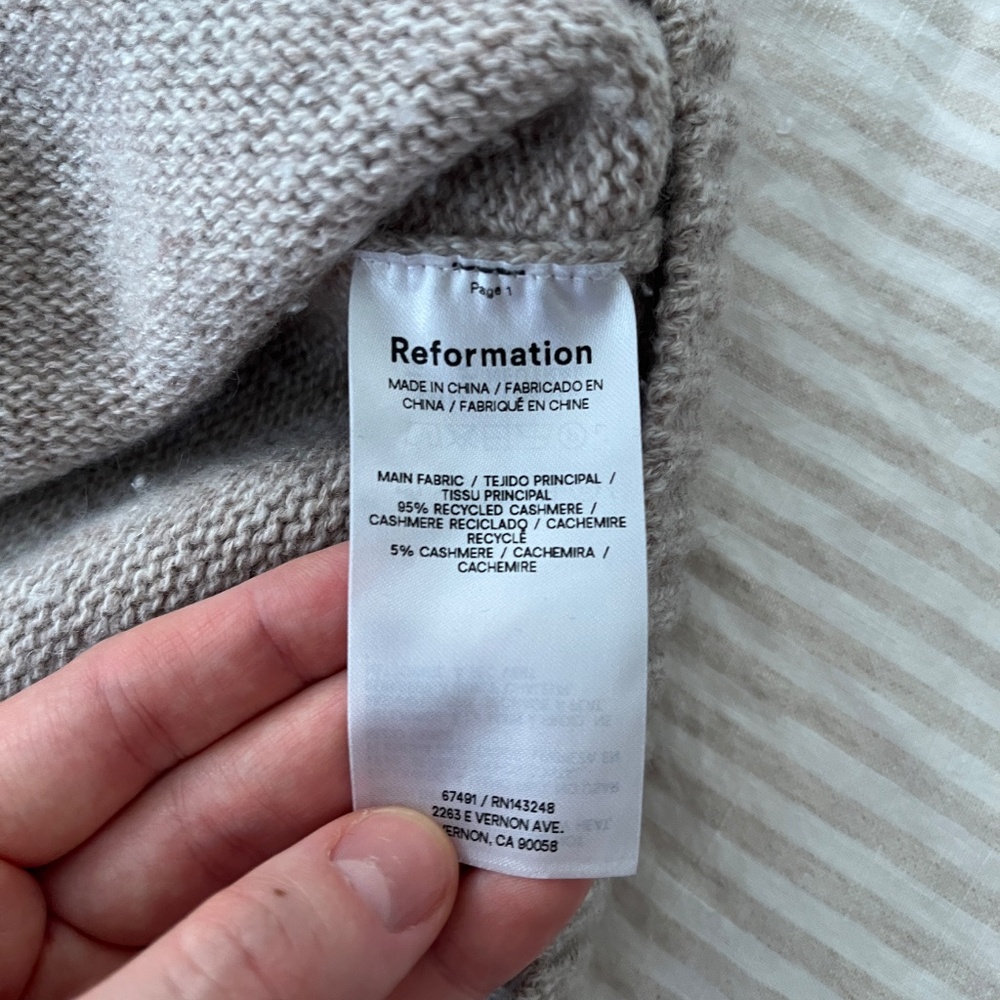 Reformation Jadey cashmere oversize sweater - Picture 3 of 4
